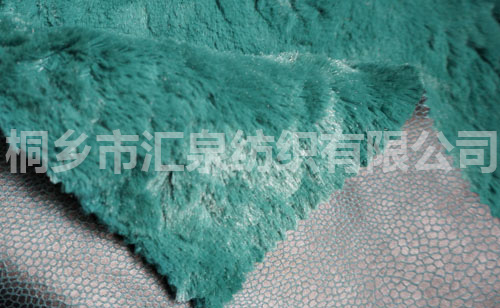 緯編麂皮絨復(fù)合毛皮