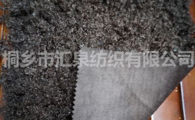 緯編麂皮絨復(fù)合毛皮